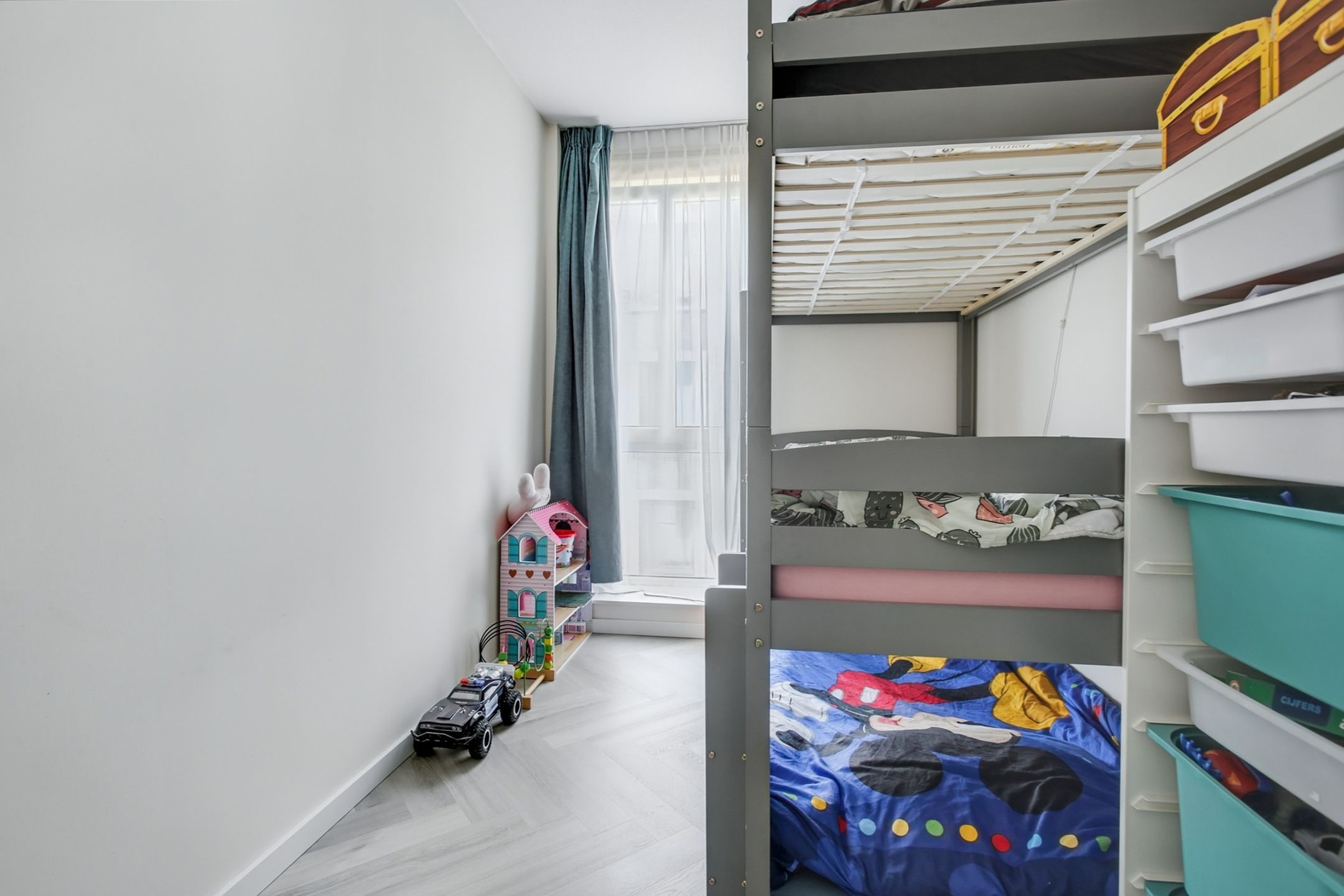 Foto 15 van Buenos Airesstraat 157