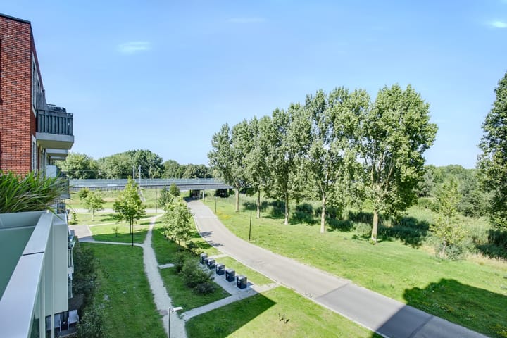 Foto 23 van Buenos Airesstraat 157