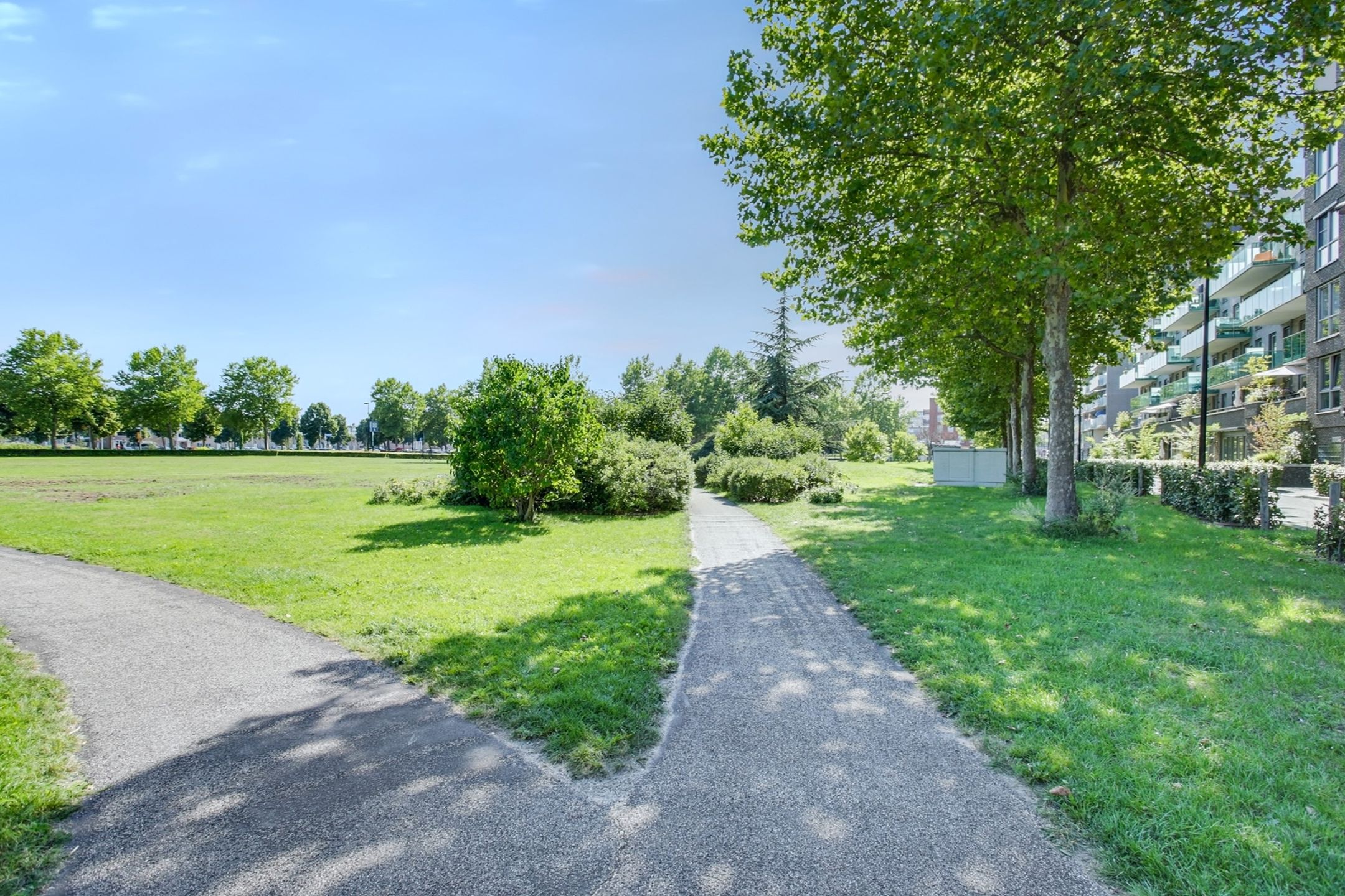 Foto 24 van Buenos Airesstraat 157