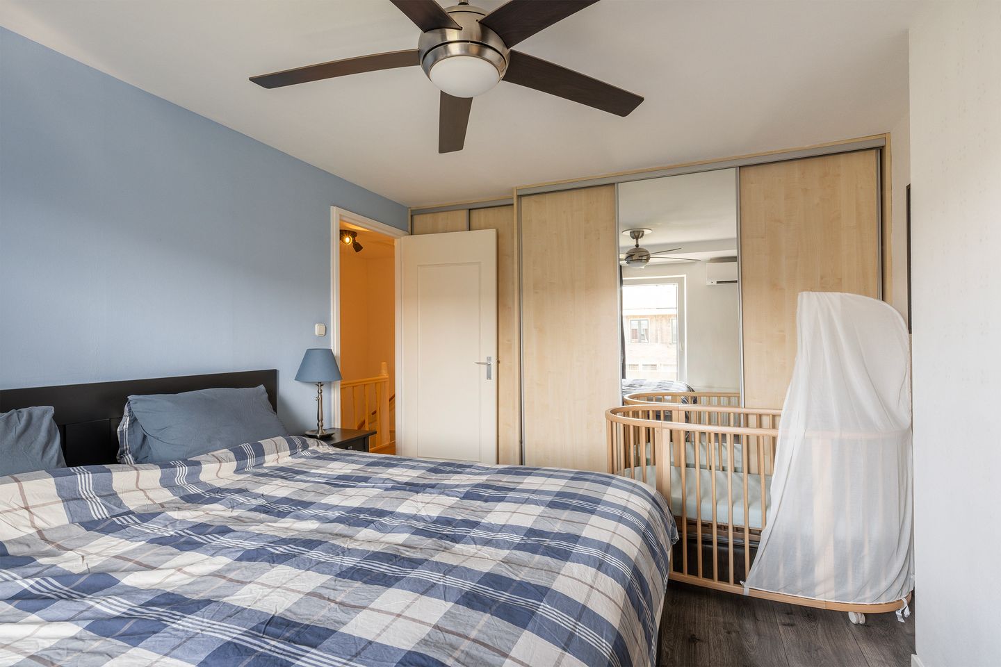 Photo 25 of Van Ostadelaan 42-B