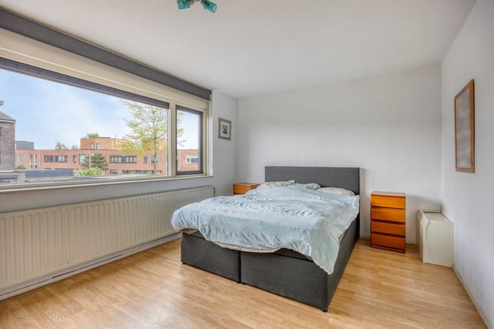 Foto 24 van Amazonelaan 141