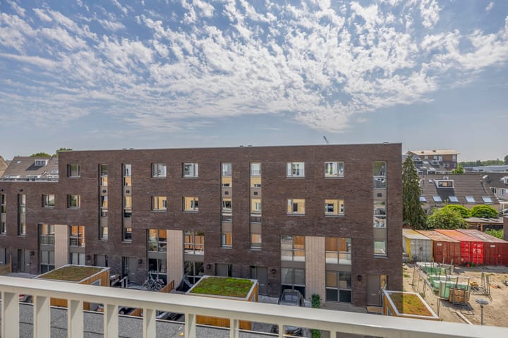 Foto 33 van Mient 136