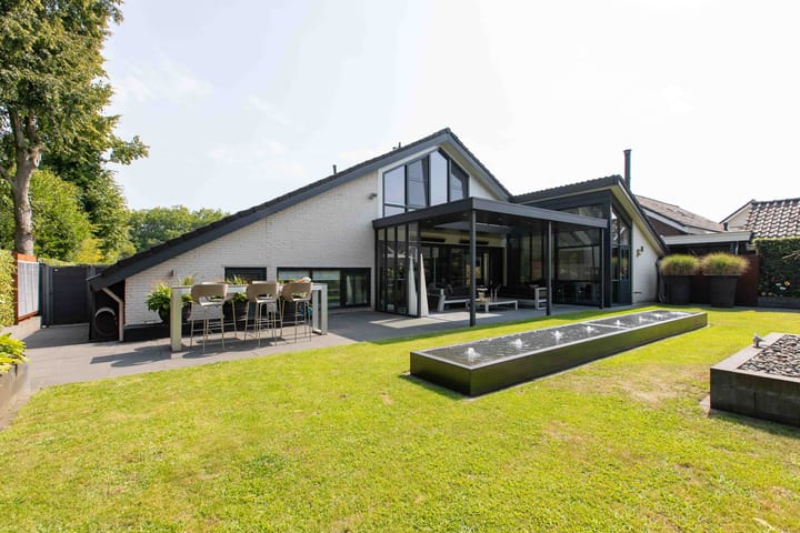 Foto 3 van Koninginnelaan 2