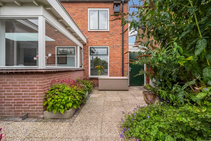 Photo 42 of Karel Doormanweg 17