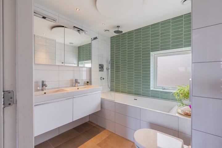 Photo 48 of Karel Doormanweg 17