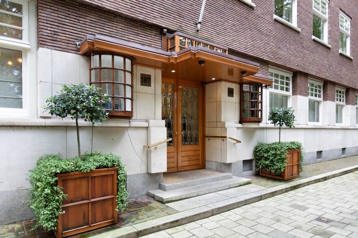 Photo 2 of Apollolaan 187-3