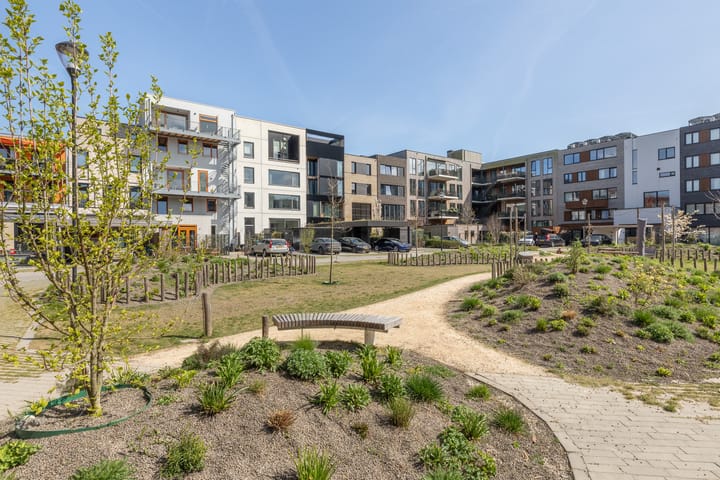 Foto 44 van Quashibastraat 42-A