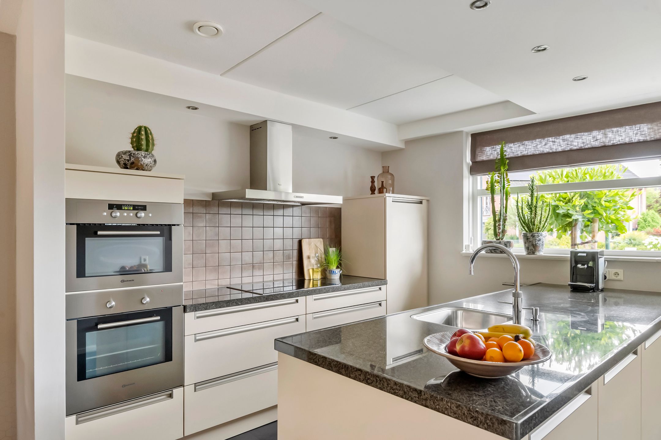 Foto 6 van Grasakker 12