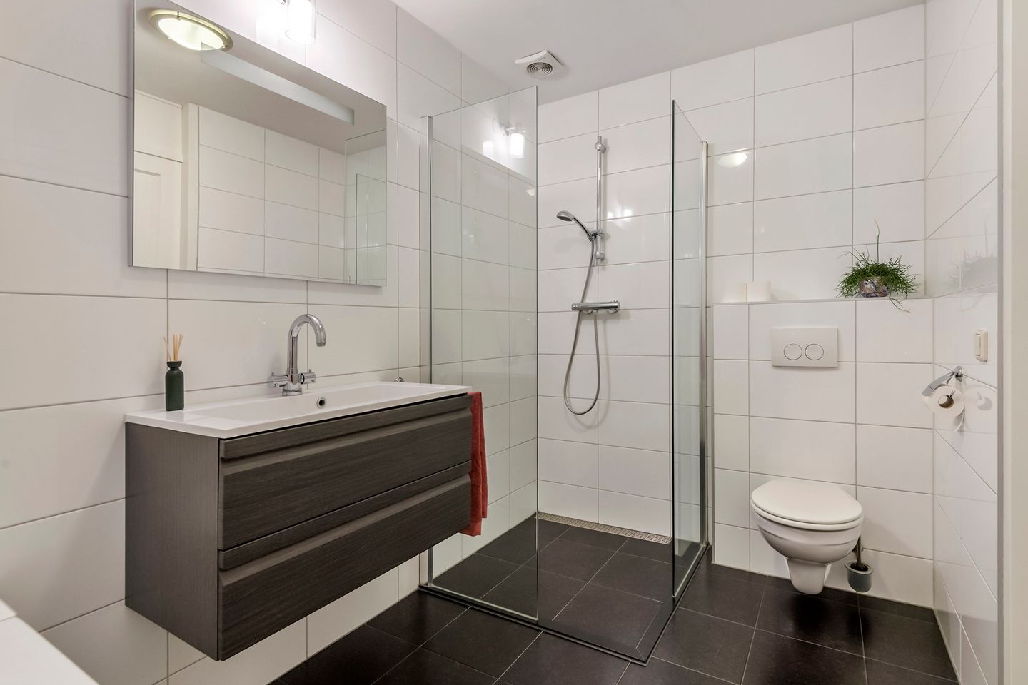 Foto 19 van Grasakker 12