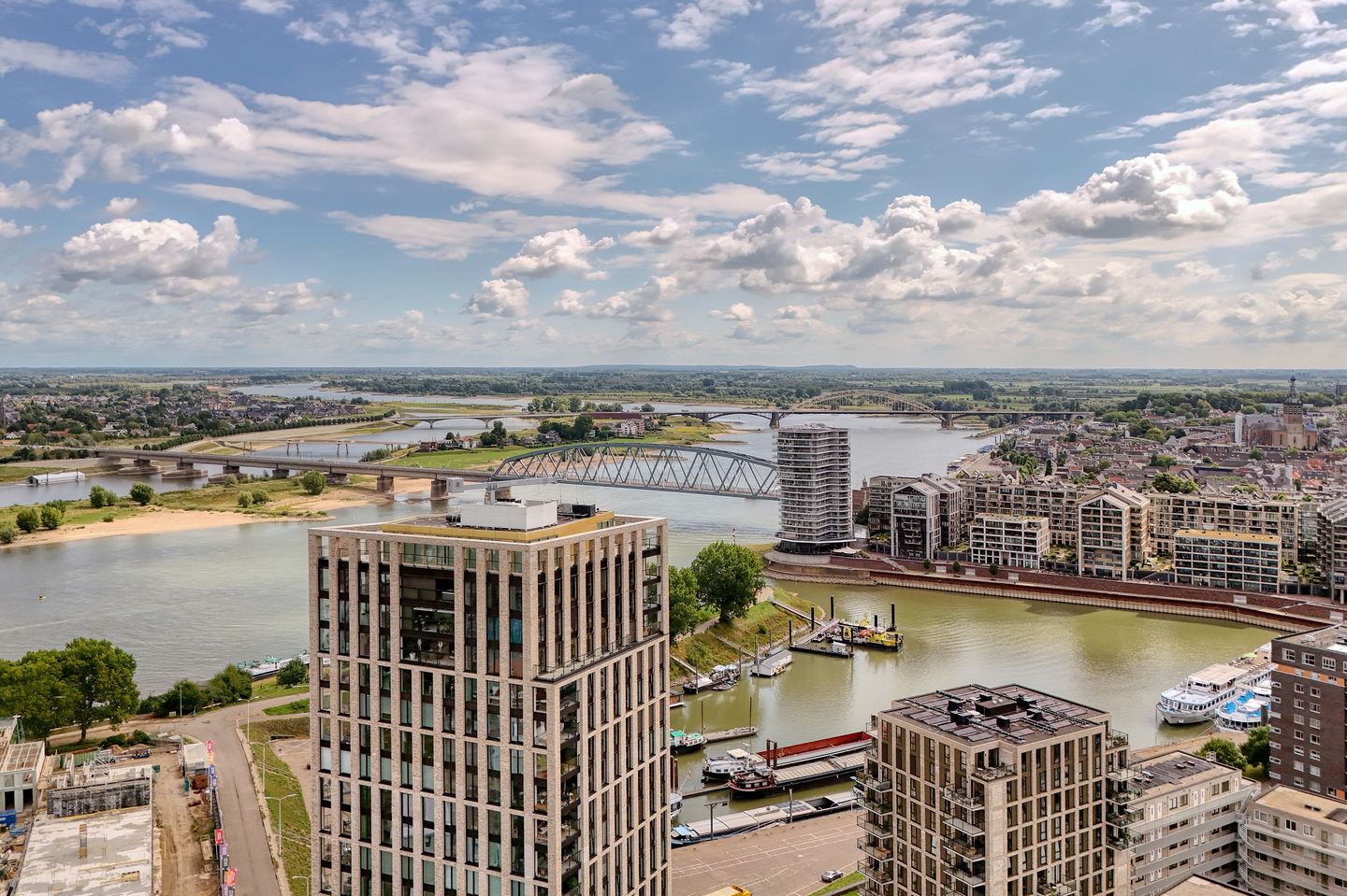 Foto 4 van Waalbandijk 529