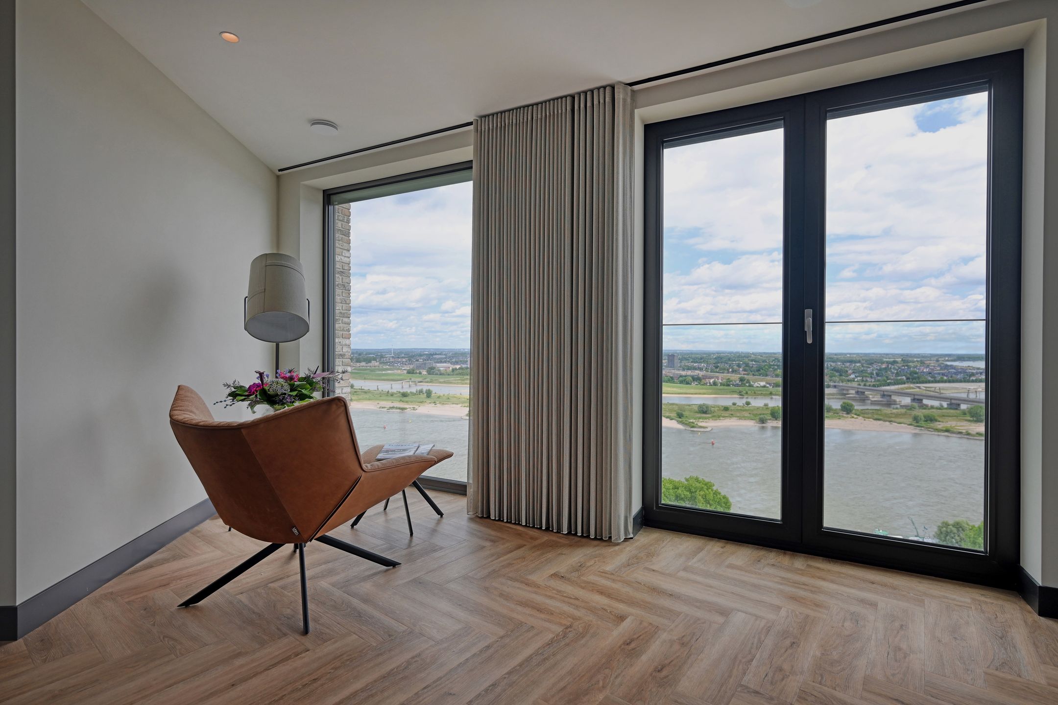 Foto 30 van Waalbandijk 529