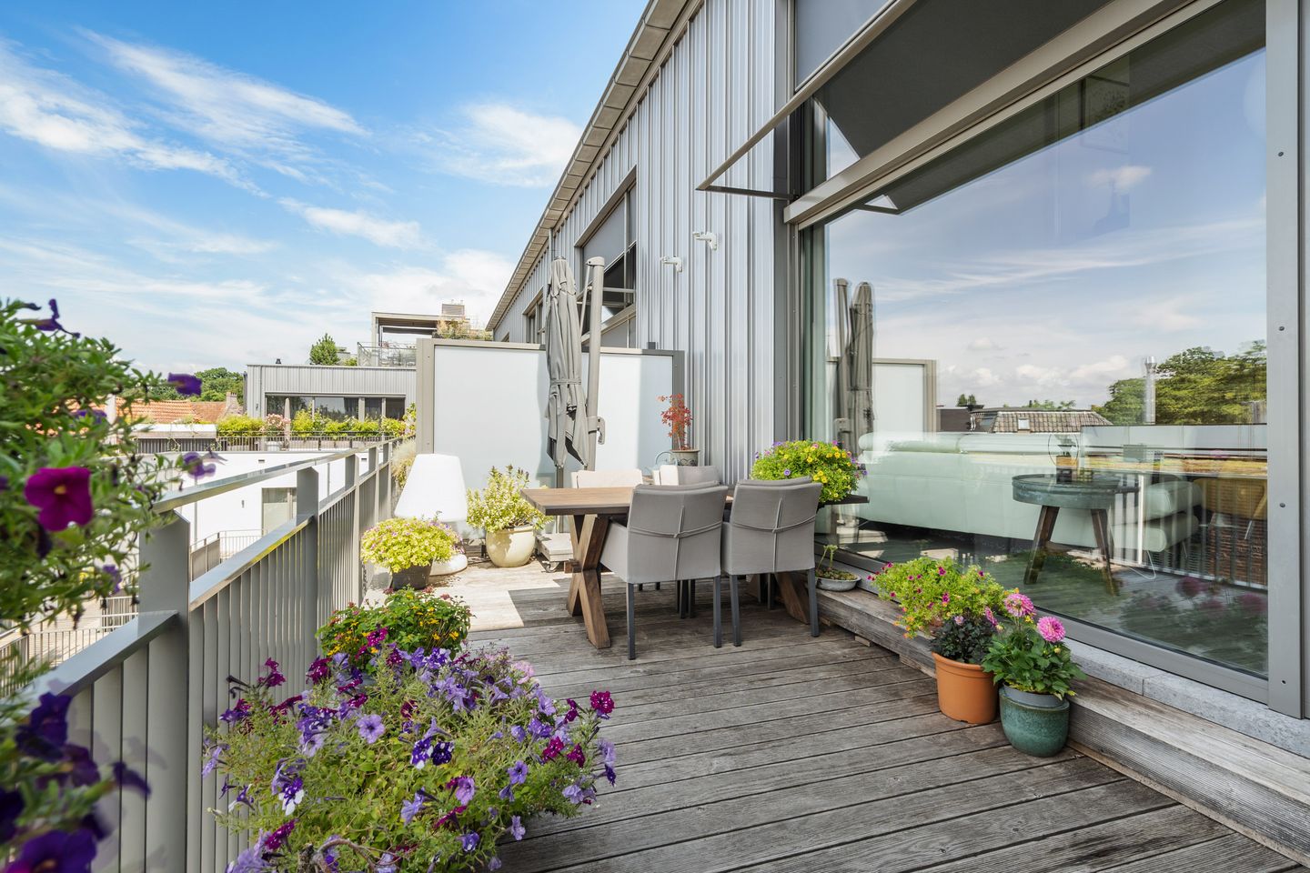 Foto 10 van Wijngaardhof 27