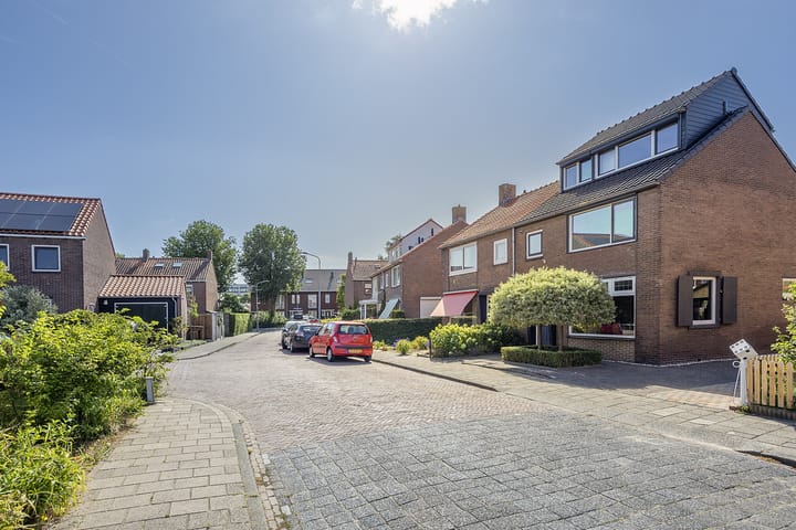 Foto 3 van Jacob van Oostzanenstraat 22