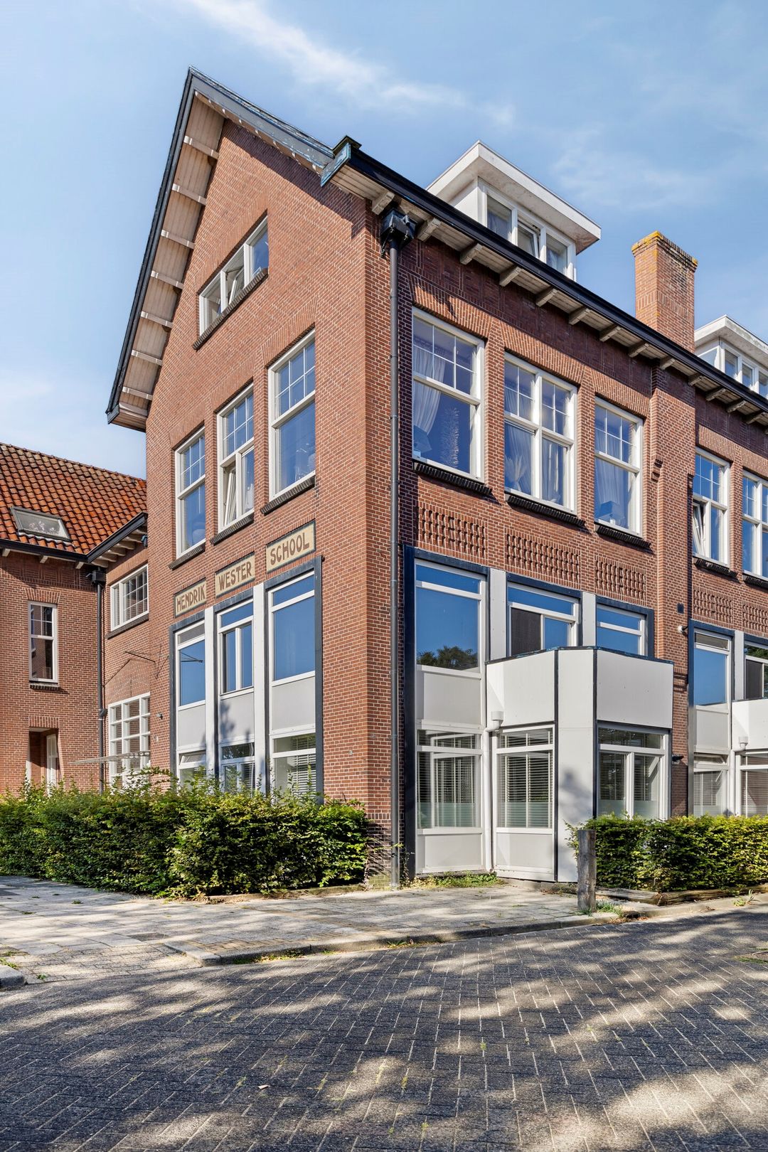 Foto 7 van Feiko Clockstraat 141-E