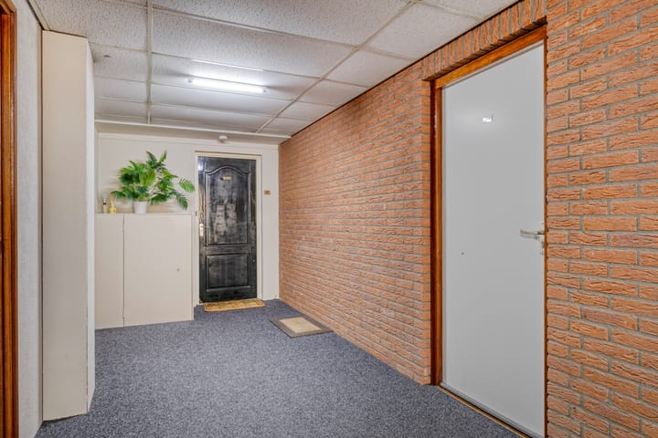 Foto 12 van Feiko Clockstraat 141-E