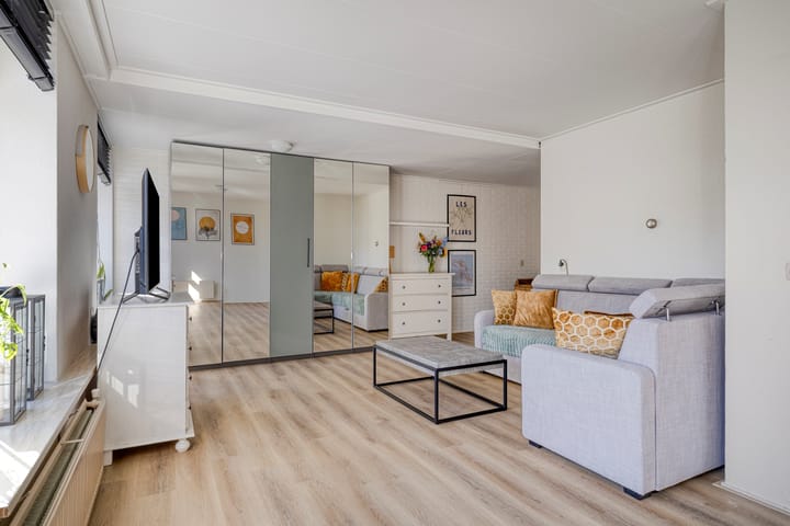 Foto 19 van Feiko Clockstraat 141-E