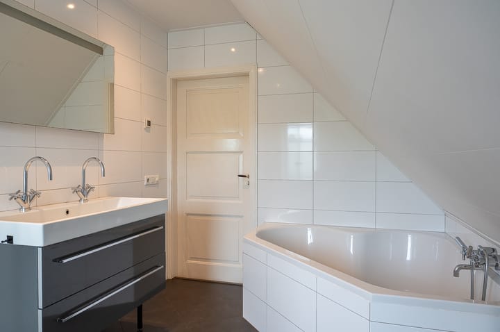 Photo 35 of Zelhemseweg 12