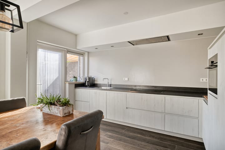 Foto 3 van Leliestraat 41