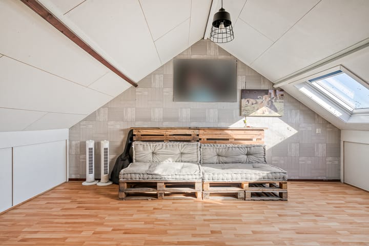 Foto 20 van Leliestraat 41