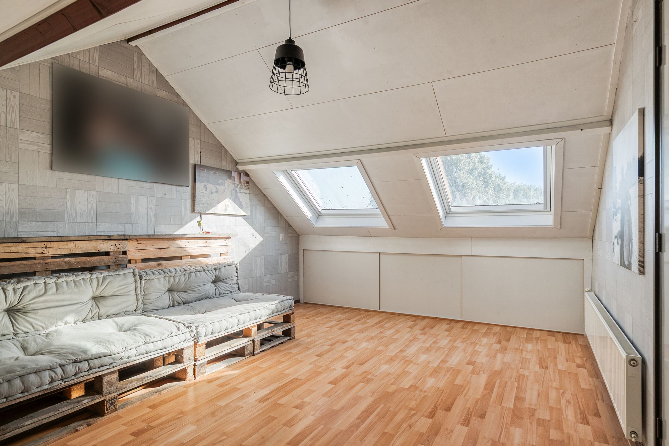Photo 21 of Leliestraat 41