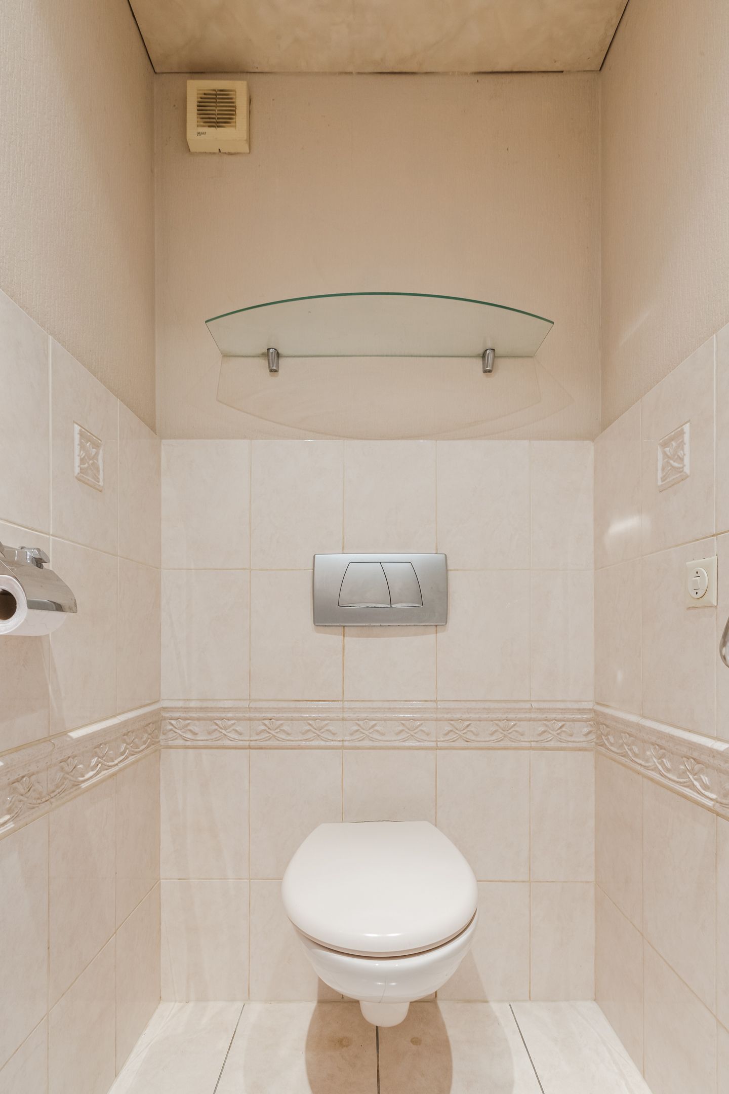 Photo 9 of Anjerstraat 12