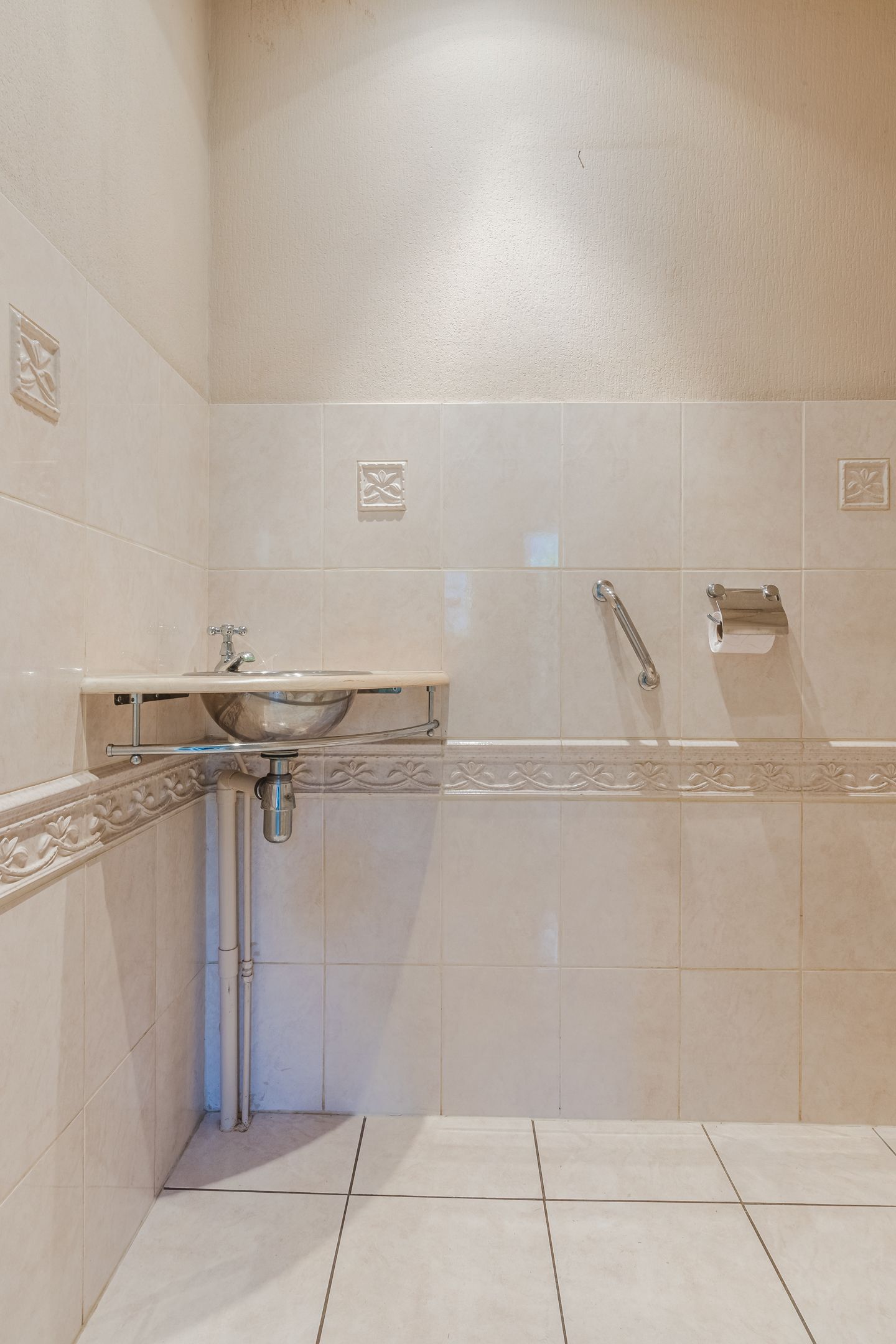 Photo 10 of Anjerstraat 12