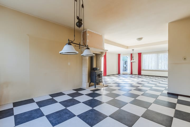 Photo 13 of Anjerstraat 12