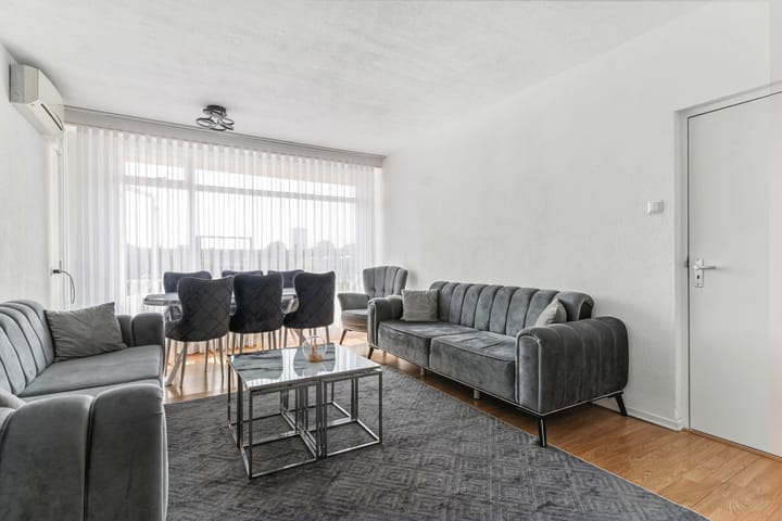 Photo 10 of Marco Pololaan 229