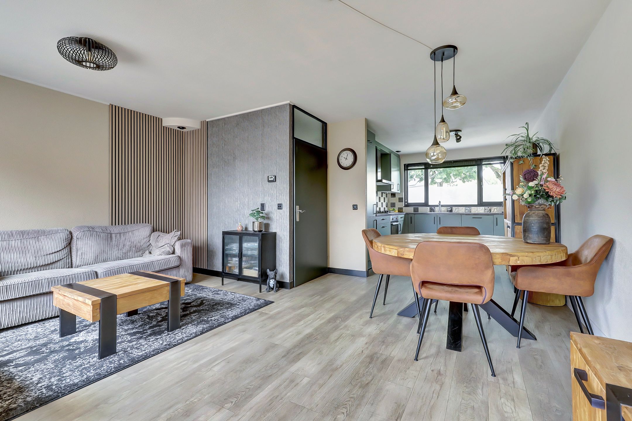 Foto 12 van Beukmolenplantsoen 16