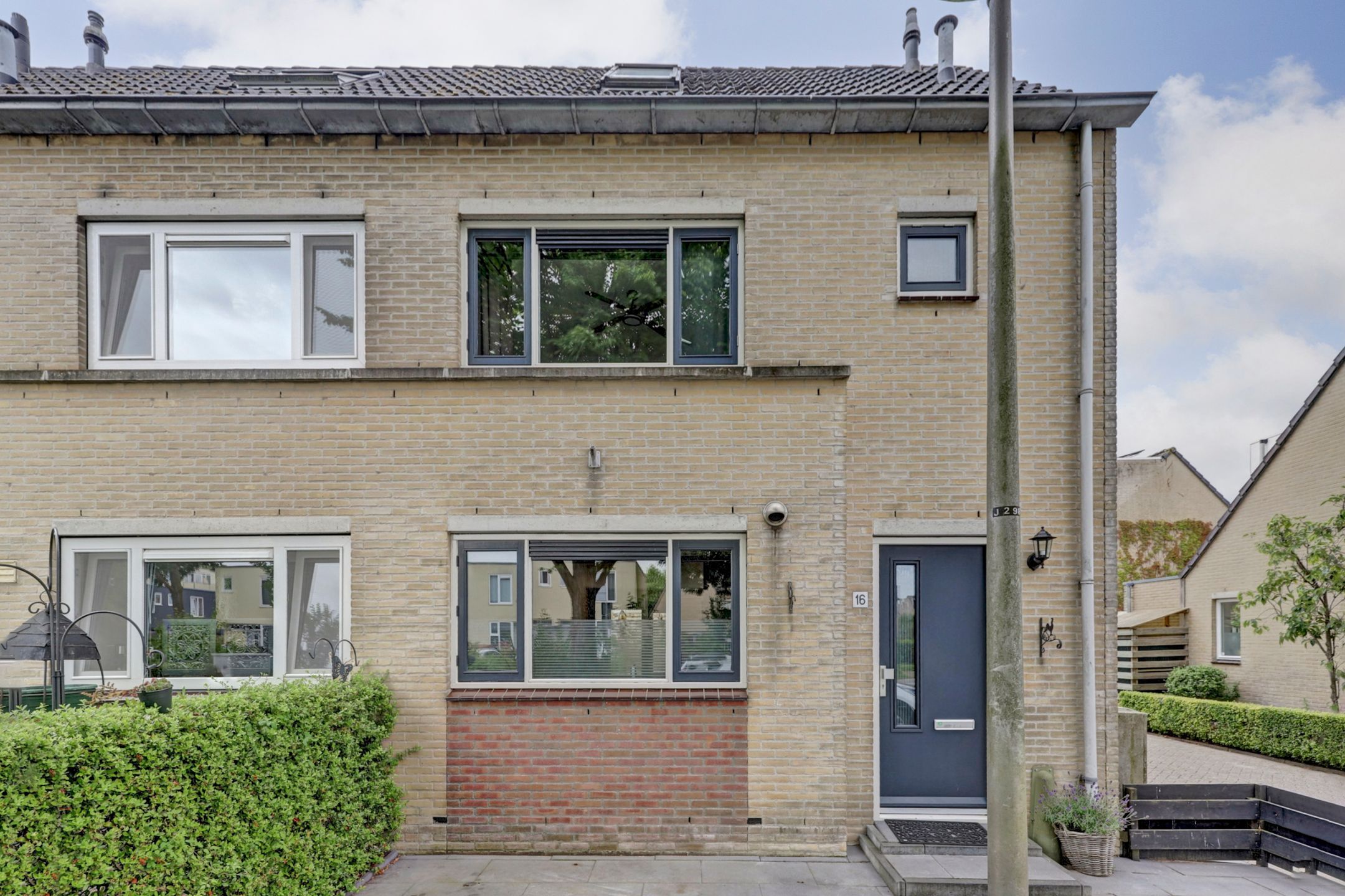 Foto 36 van Beukmolenplantsoen 16