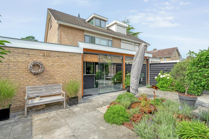 Foto 33 van Wethouder H.J.J. Vlaskamplaan 3