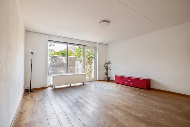 Foto 2 van 2e Lunarelaan 3