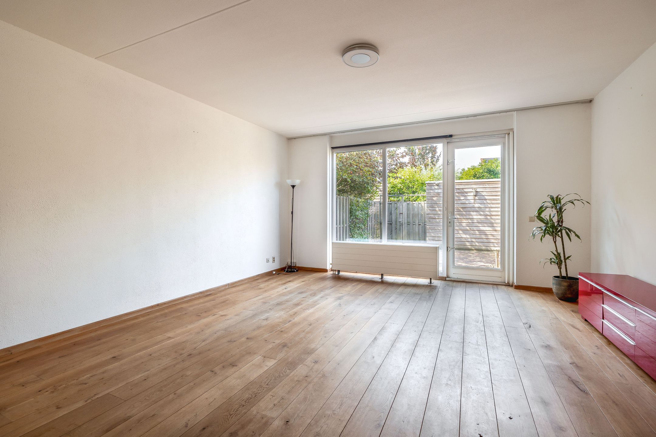 Foto 9 van 2e Lunarelaan 3