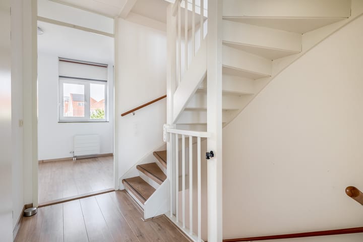 Foto 25 van 2e Lunarelaan 3