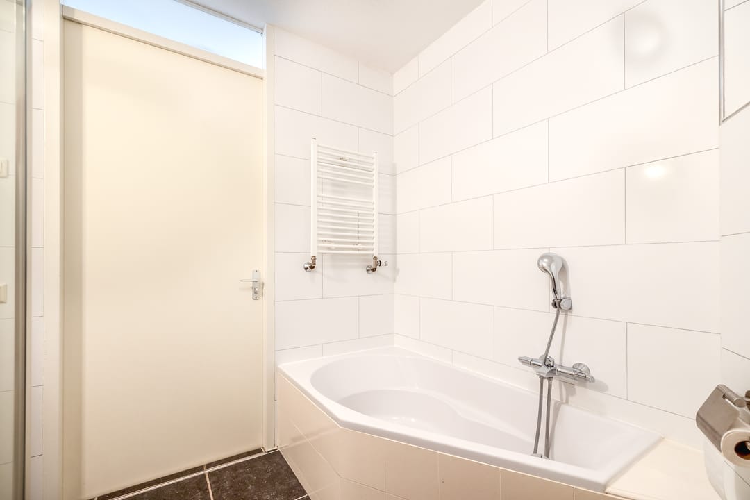 Foto 28 van 2e Lunarelaan 3