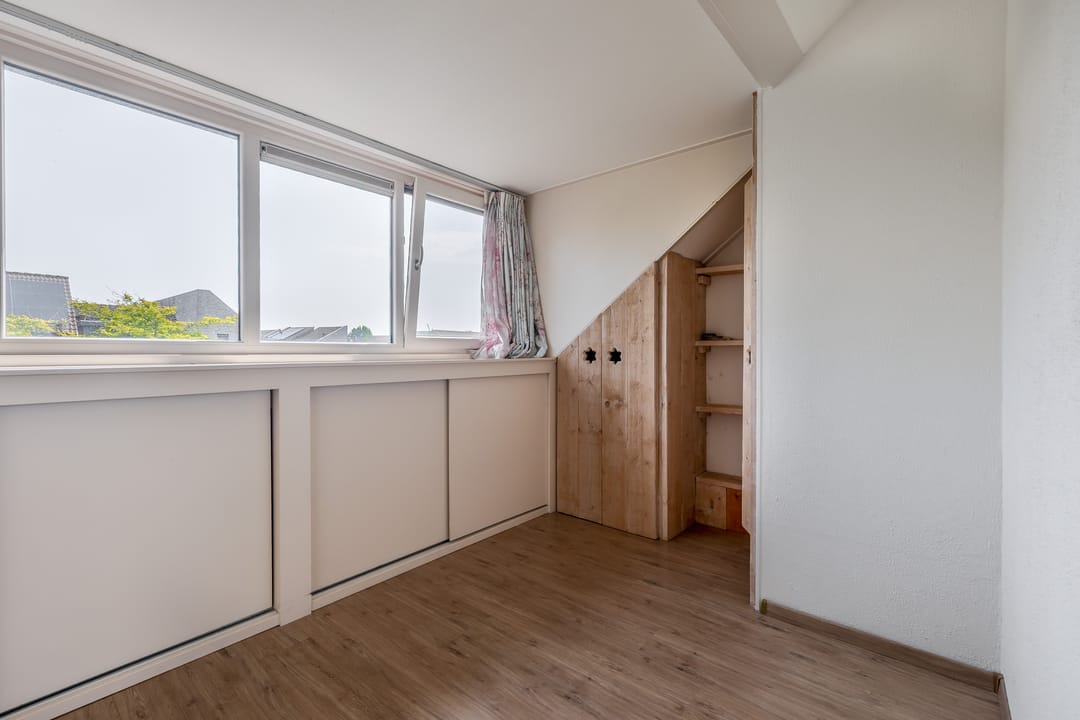 Foto 32 van 2e Lunarelaan 3