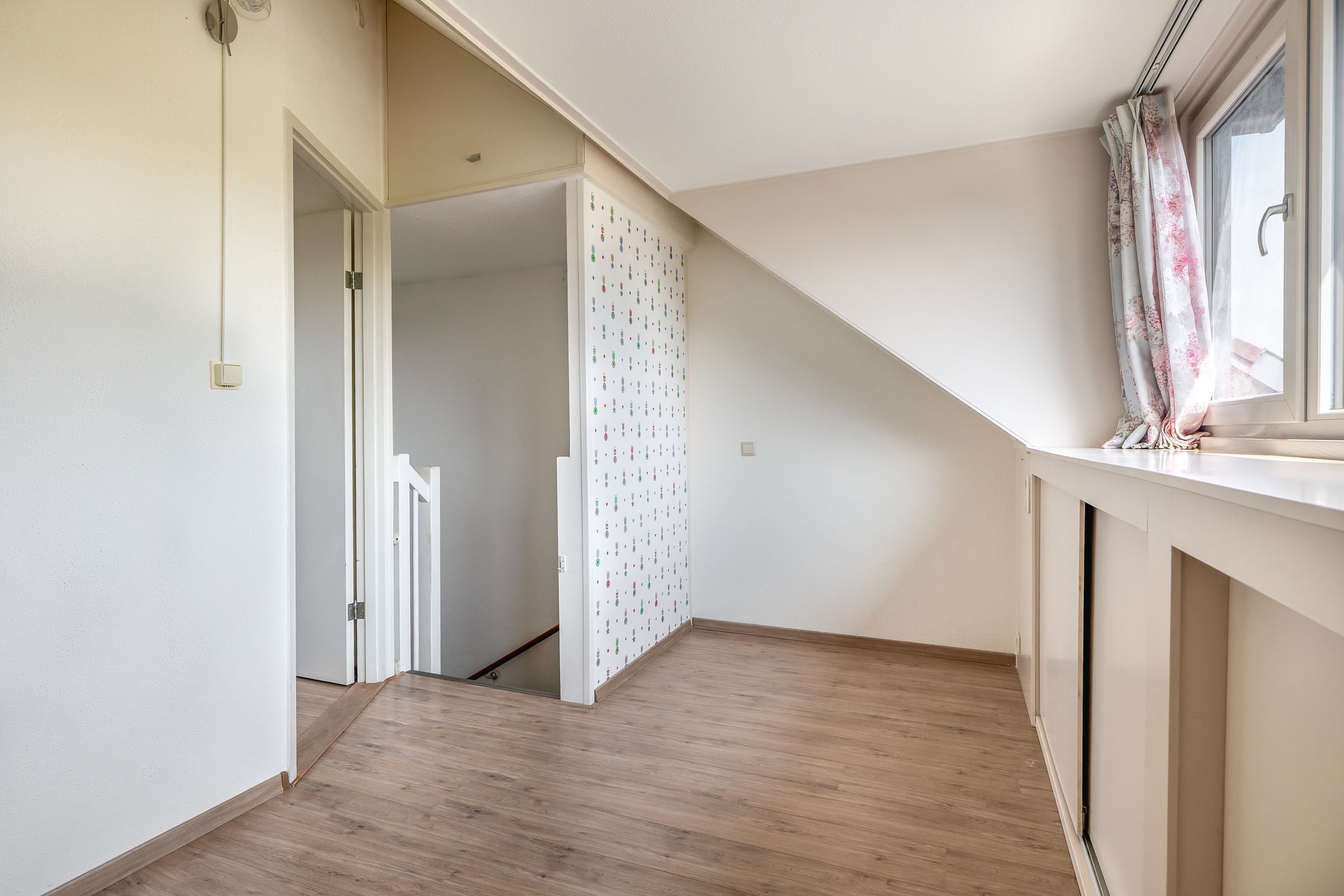 Foto 33 van 2e Lunarelaan 3