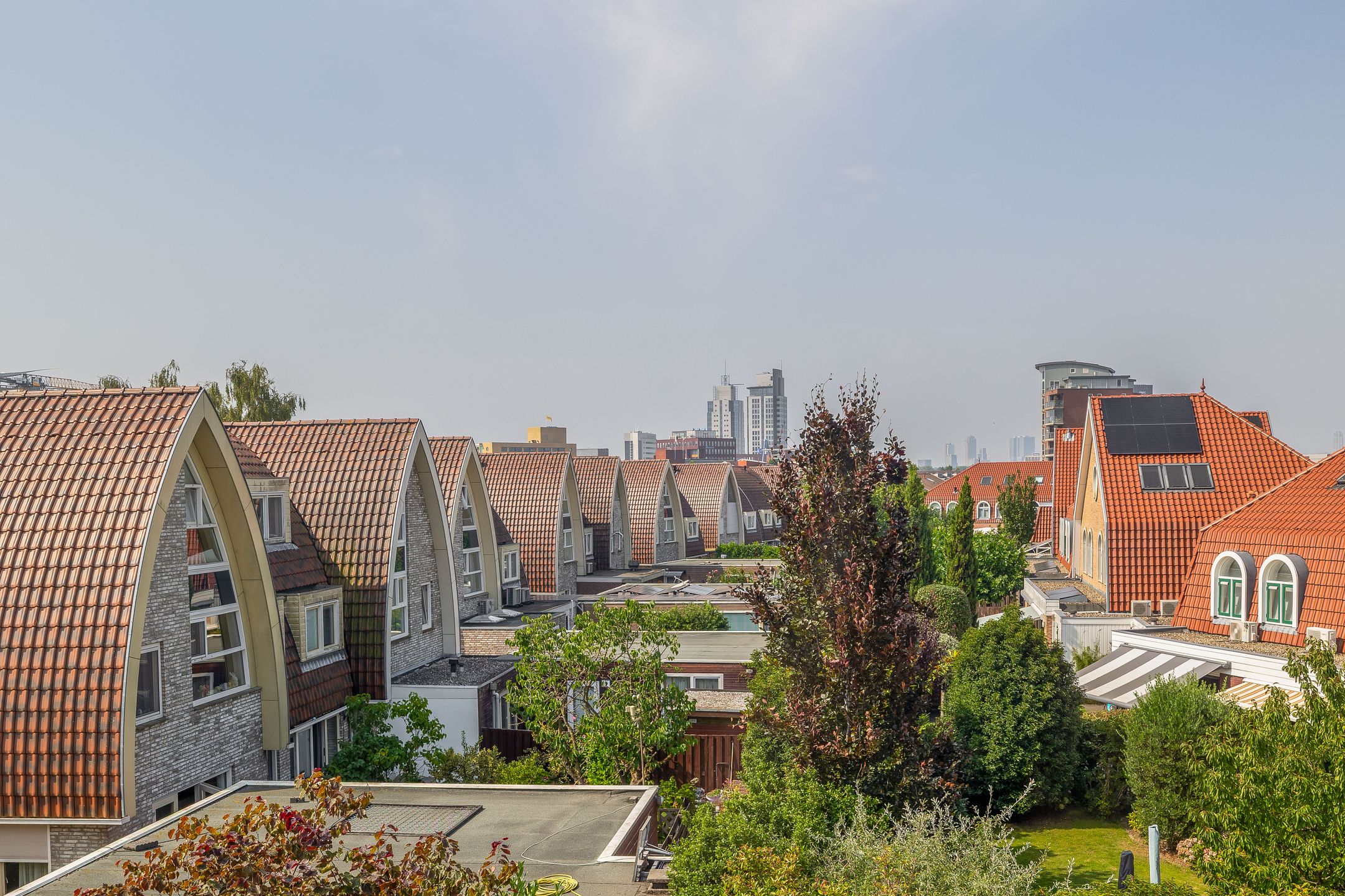 Foto 36 van 2e Lunarelaan 3