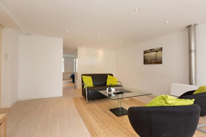 Photo 5 of Prins Hendrikstraat 10