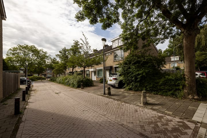 Photo 45 of Graan voor Visch 15315