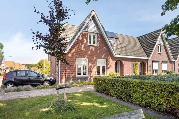 Foto 1 van Wolfertsplein 1