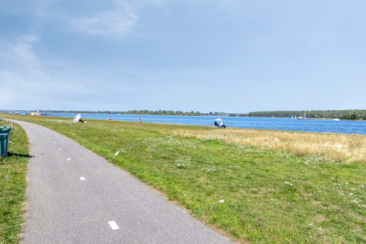 Foto 24 van Wolfertsplein 1