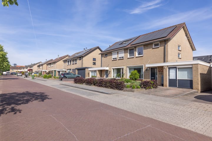 Foto 4 van Gerbrand Adriaanszoon Brederodestraat 31