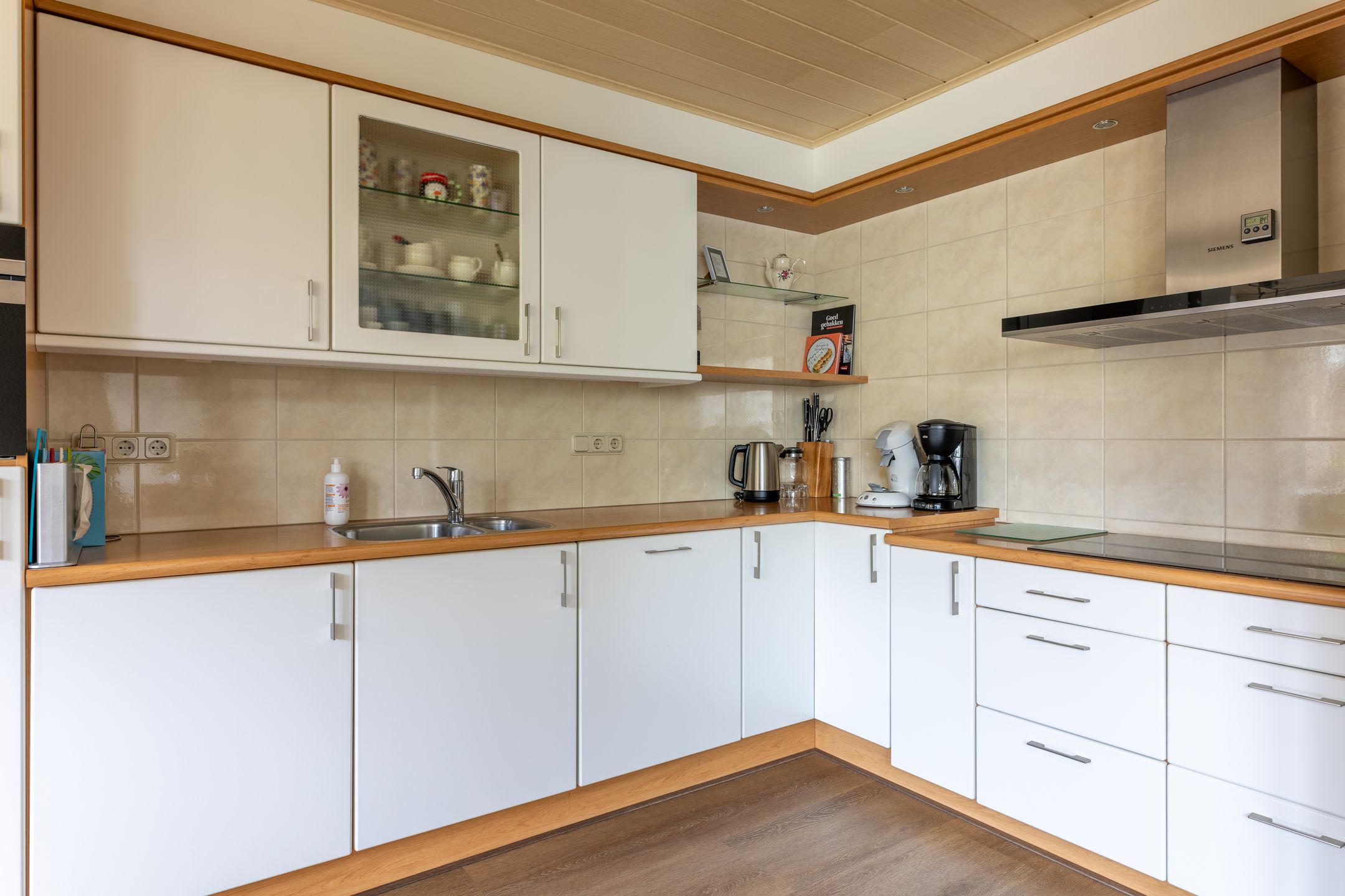 Foto 24 van Gerbrand Adriaanszoon Brederodestraat 31