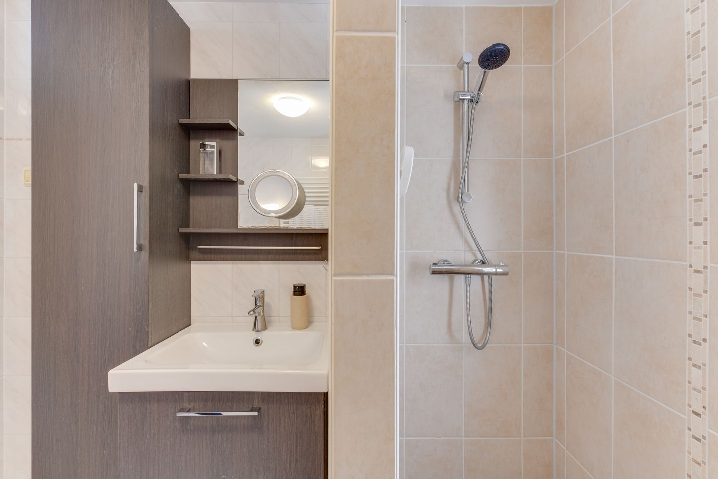 Foto 29 van Houtsniplaan 15