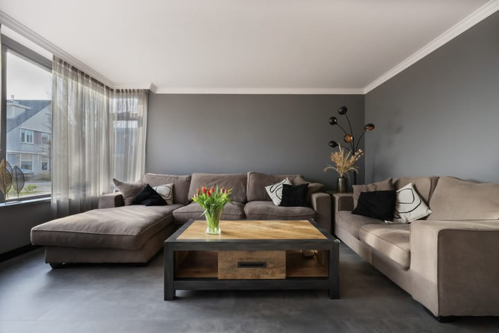 Foto 5 van Hallerweg 19