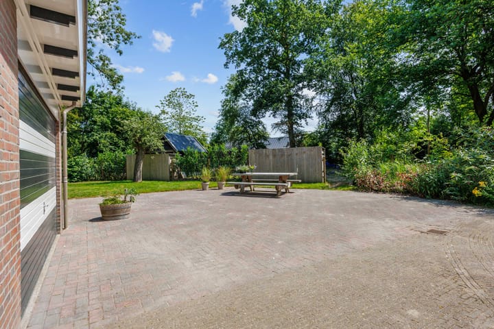 Foto 66 van Mensingeweersterweg 2-B