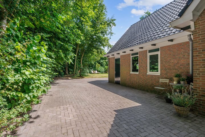 Foto 72 van Mensingeweersterweg 2-B