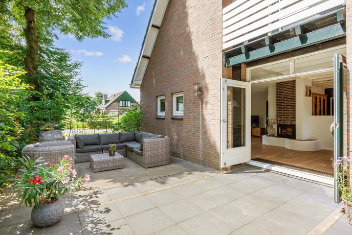 Foto 80 van Mensingeweersterweg 2-B