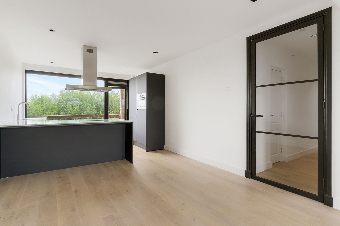 Foto 1 van Van Nijenrodeweg 500